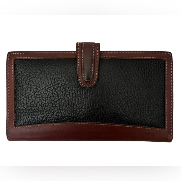 Coach Handbags - COACH Vintage Sheridan Wallet Black & Brown Leather Bilfold